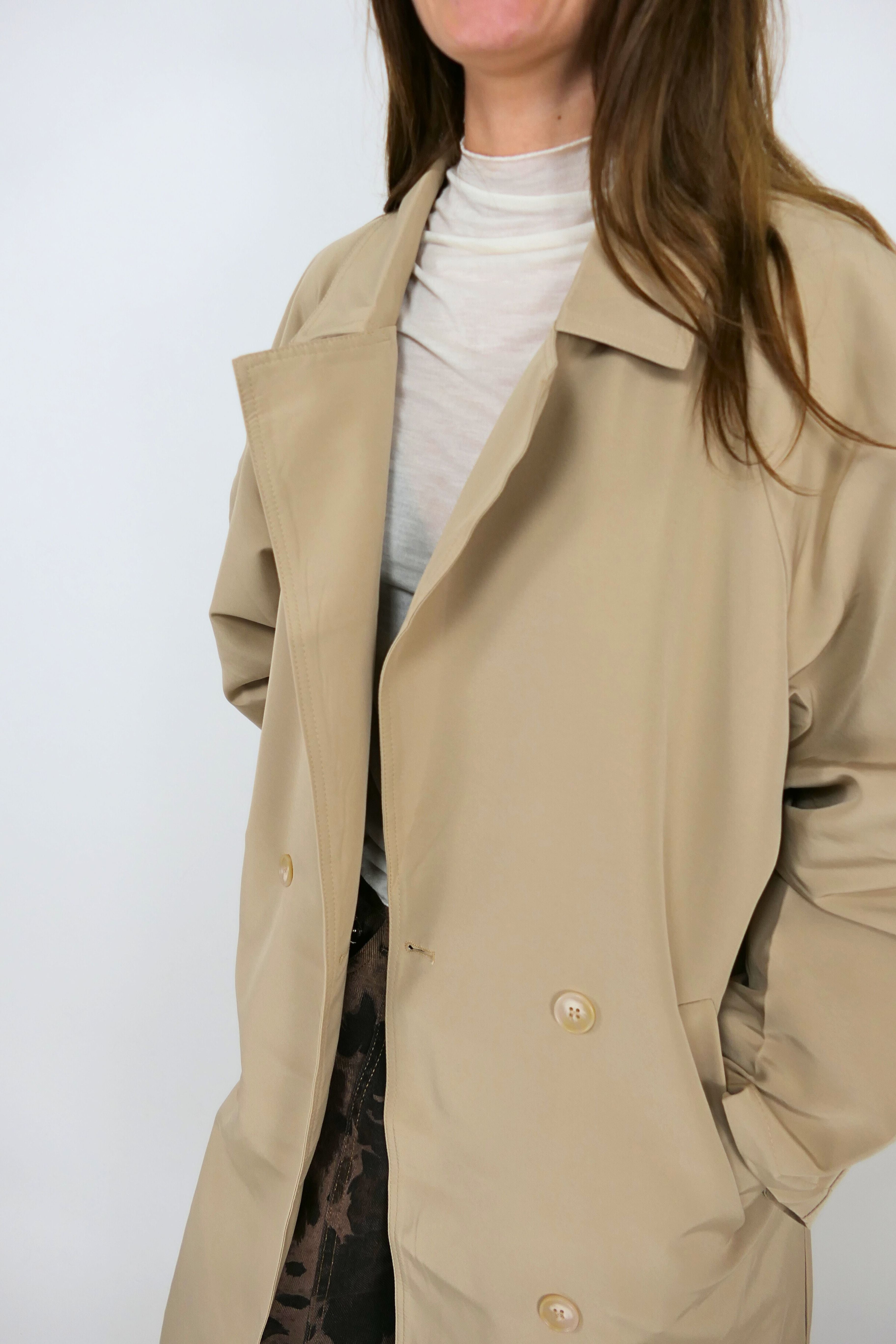 Trench con manica bombata