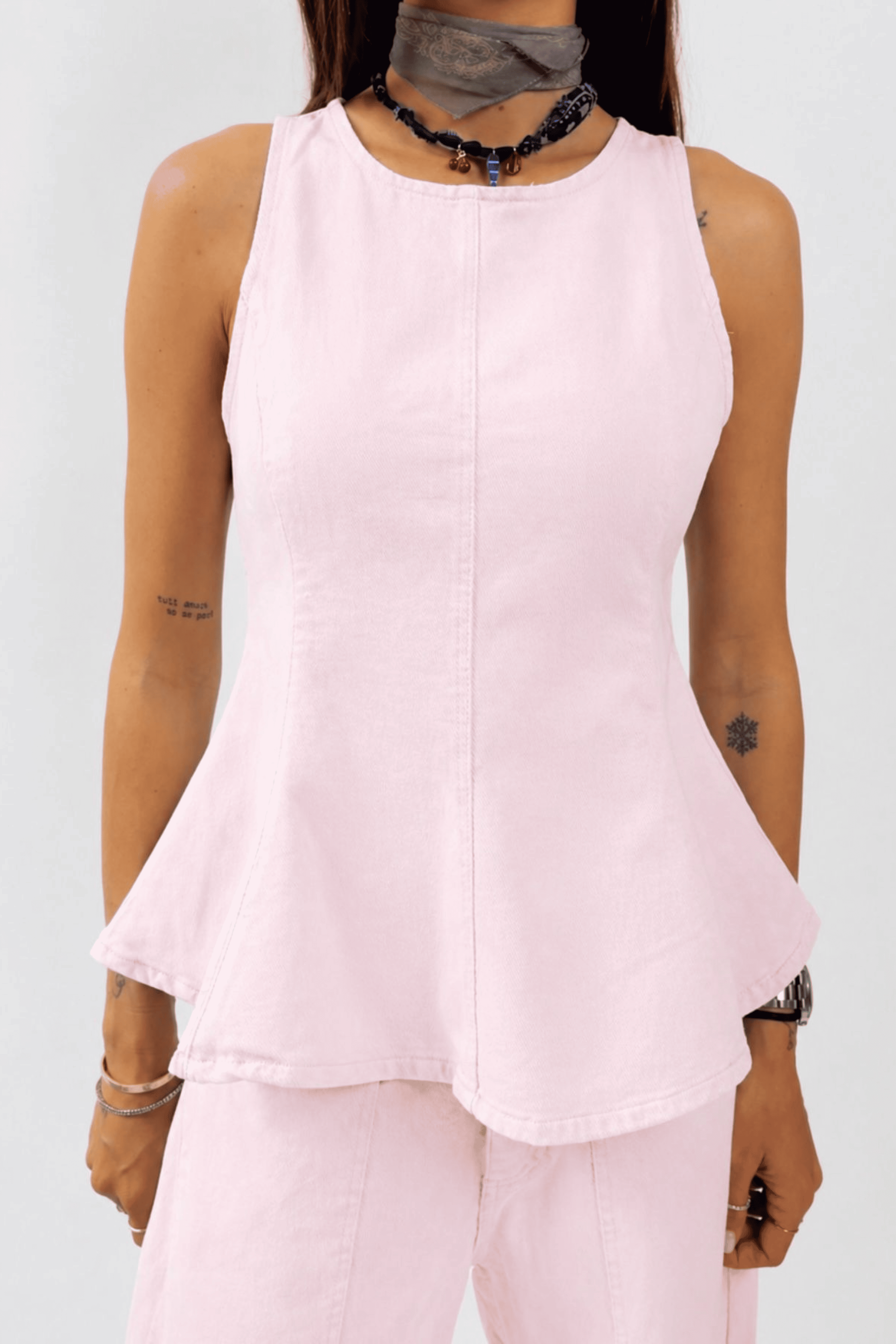 Completo rosa denim leggero