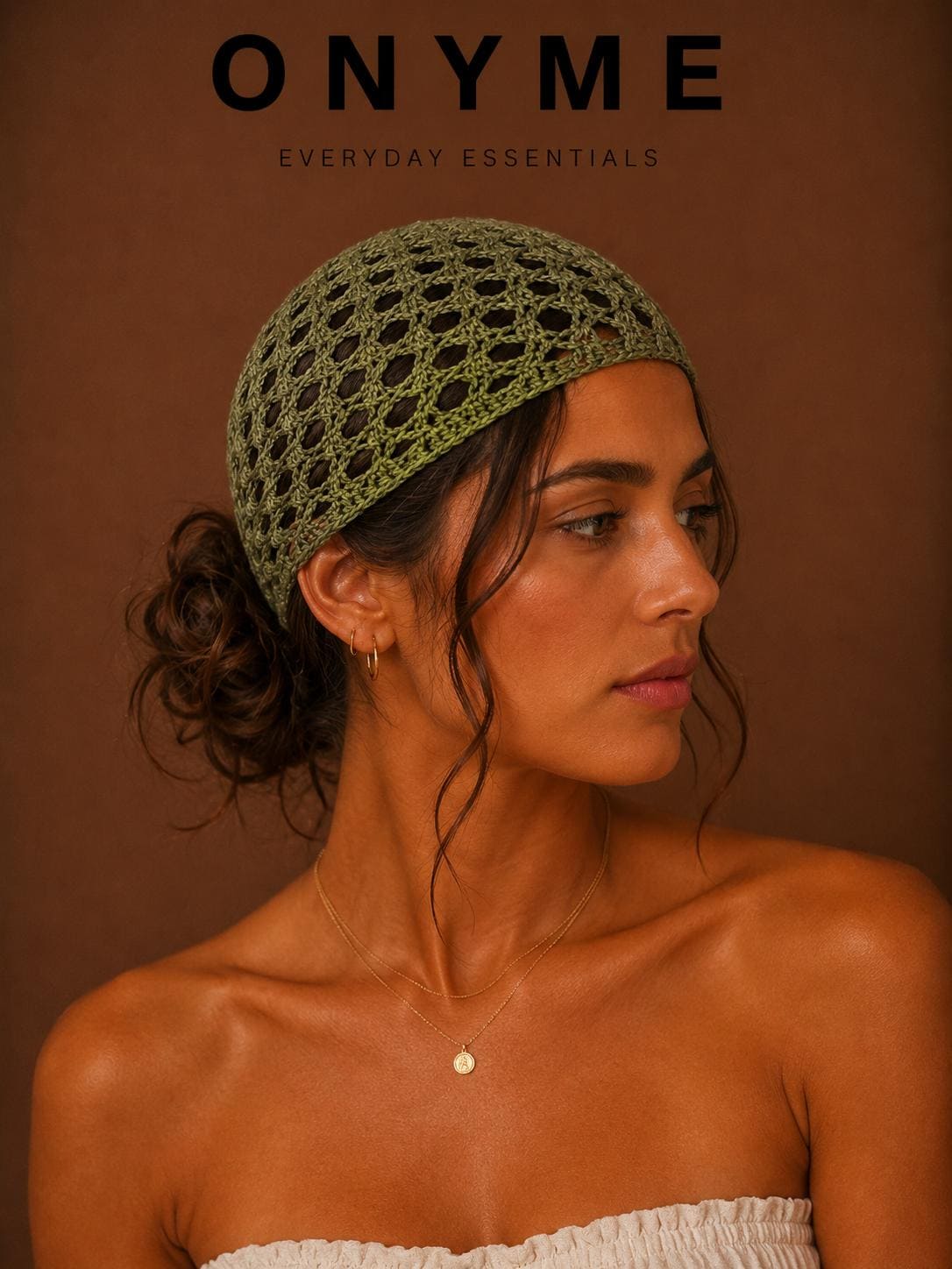 Cuffia in crochet traforata
