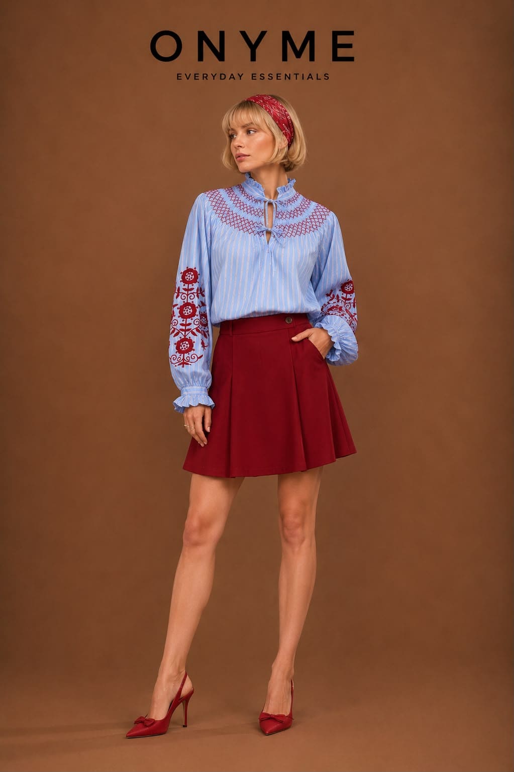 Camicia azzurra con ricamo Altamira Milano