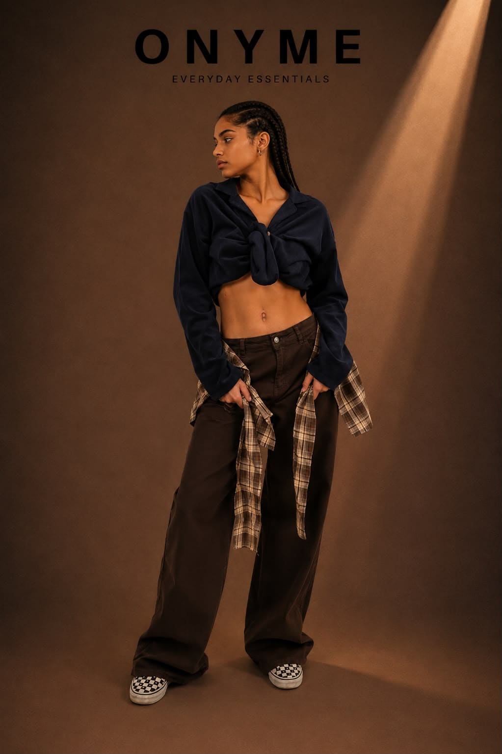 Jeans marrone con camicia