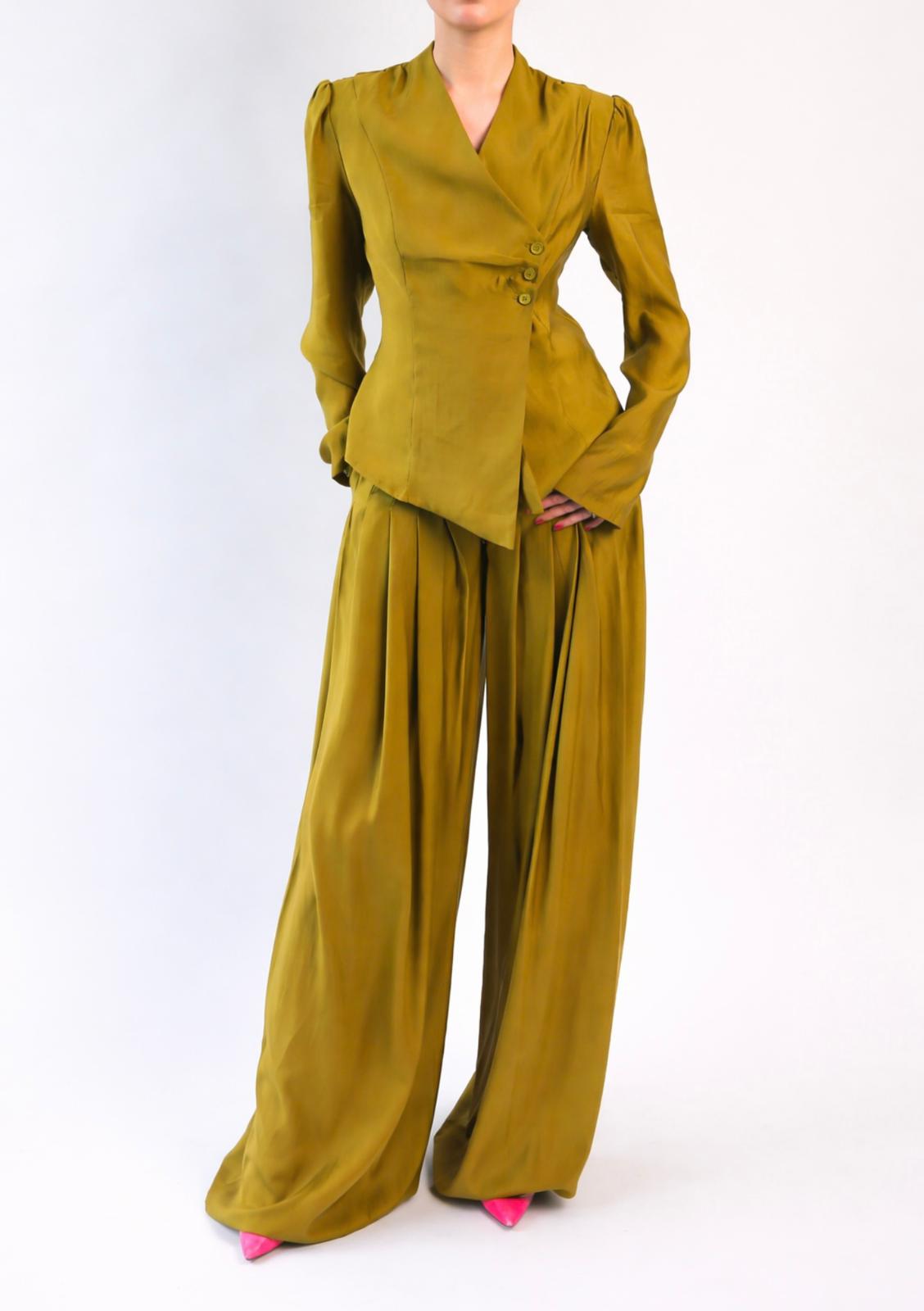 Completo verde oliva Lumina